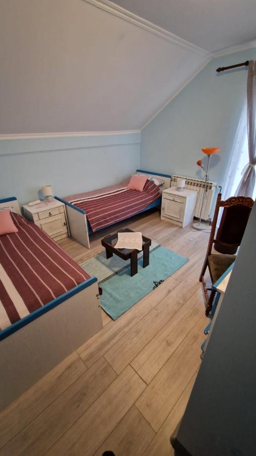 Room "Iva" Josipdol Exterior foto